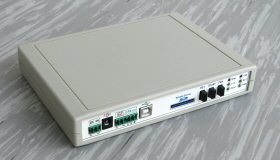 Zapisovalnik podatkov DL844